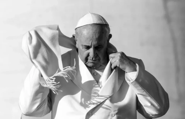 Żałoba po papieżu Franciszku. Jakie wydarzenia zostały odwołane lub przełożone?