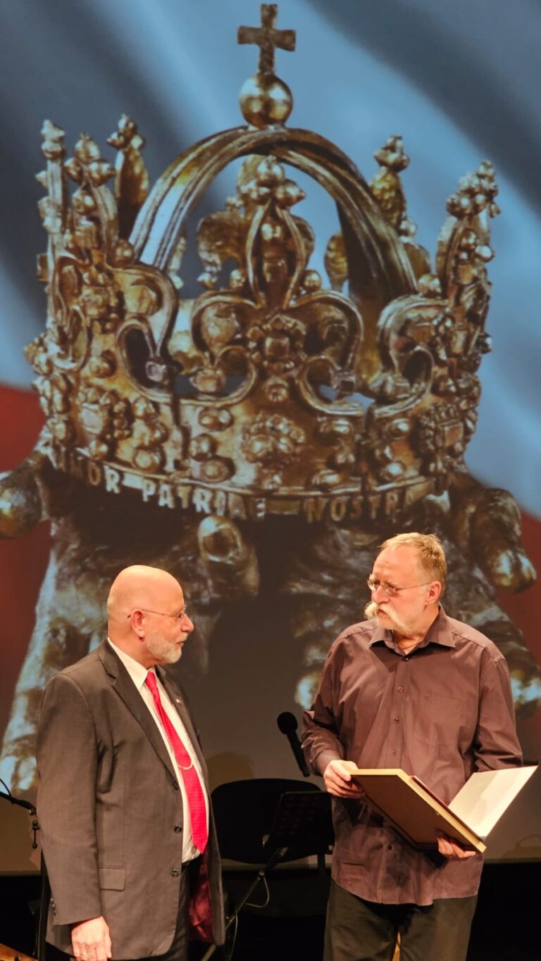 Nagroda przewodniczącego KRRiT dla historyka sztuki, tłumacza i barda Jacka Kowalskiego