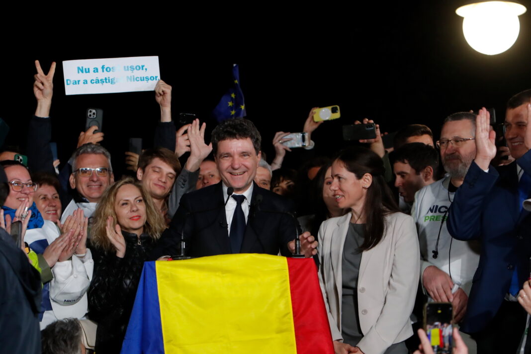 Nicusor Dan zostanie nowym prezydentem Rumunii Foto: EPA/ROBERT GHEMENT