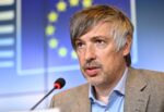 Luksemburg, 17.06.2025. Przewodnictwo Polski w Radzie UE. Wiceminister klimatu i środowiska Krzysztof Bolesta podczas konferencji prasowej, po posiedzeniu unijnej komisji ds. środowiska, 17 bm. w Luksemburgu. (mr) PAP/Wiktor Dąbkowski