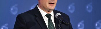 Warszawa, 16.06.2025. Minister rozwoju i technologii Krzysztof Paszyk na Forum Bezpieczeństwa Europy Środkowej i Wschodniej „Razem dla bezpiecznej Europy” na Uniwersytecie Warszawskim, 16 bm. (aldg) PAP/Radek Pietruszka