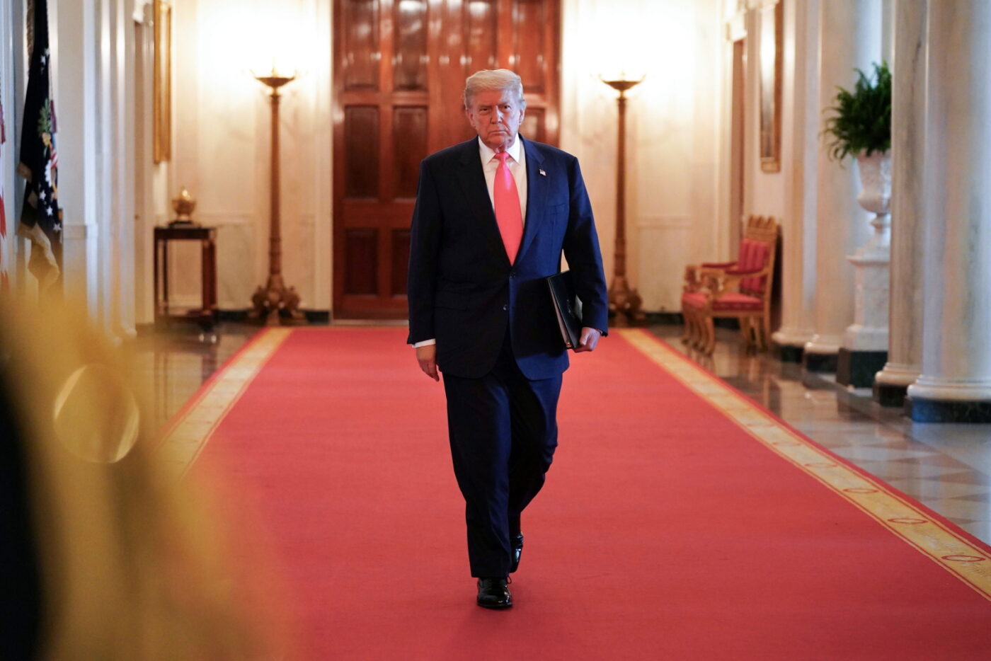 Prezydent Donald Trump, Foto: EPA/KEN CEDENO / POOL