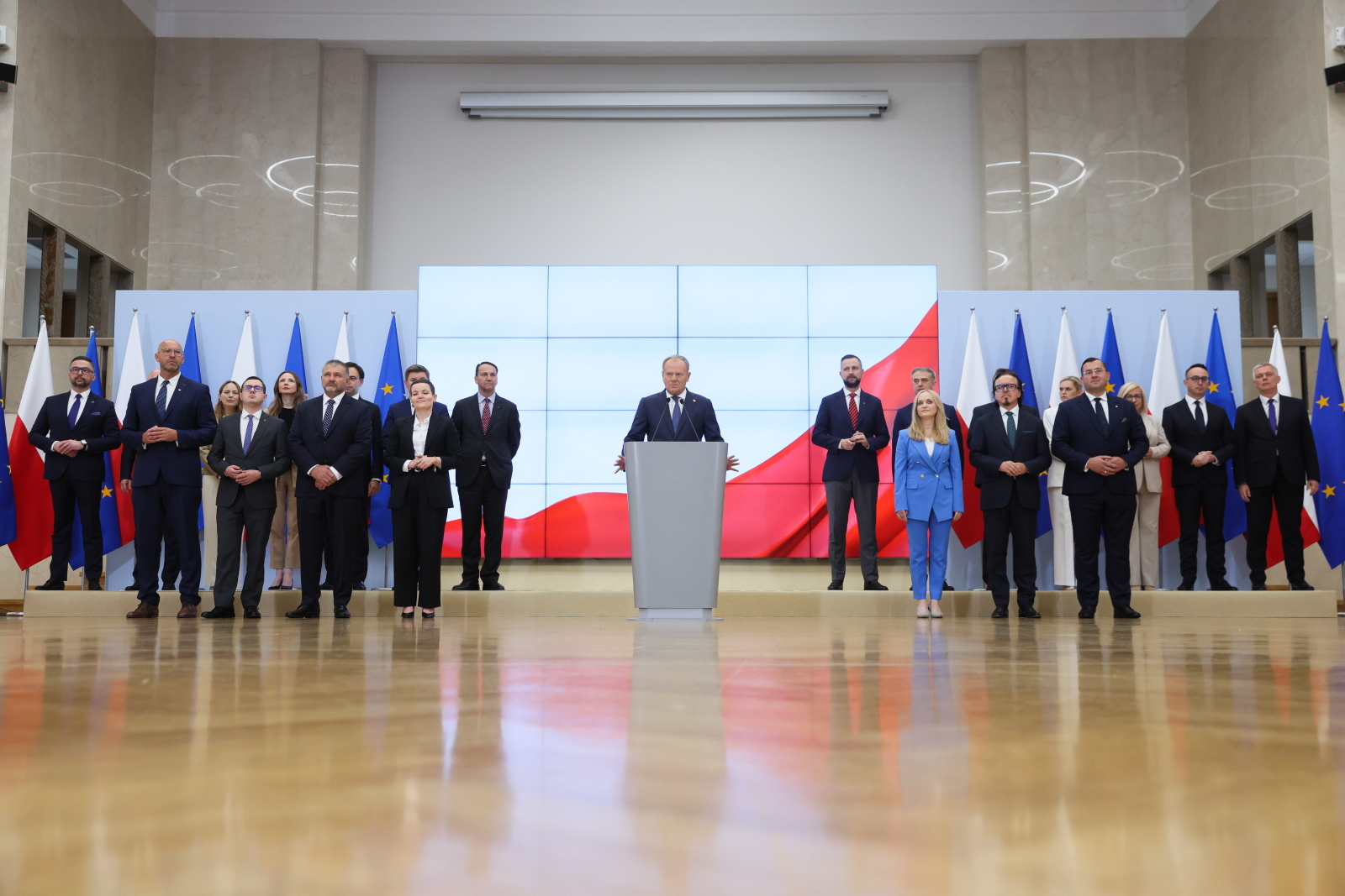 Premier Donald Tusk podczas konferencji prasowej w KPRM w Warszawie, 23 bm. Szef rządu przedstawił szczegóły rekonstrukcji swojego gabinetu. foto: PAP/Leszek Szymański