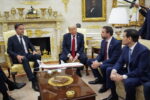 Prezydent USA Donald Trump spotyka się z sekretarzem generalnym NATO Markiem Rutte, wiceprezydentem JD Vancem i sekretarzem stanu USA Marco Rubio w Gabinecie Owalnym Białego Domu w Waszyngtonie, DC, USA, 14 lipca 2025 r., Foto: EPA/YURI GRIPAS / POOL