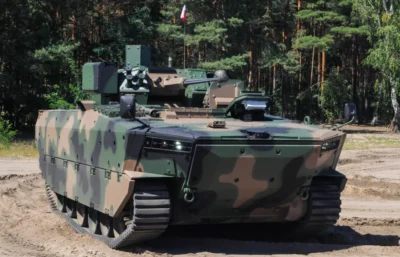 Bojowy pływający wóz piechoty Borsuk Fot. PAP/Jakub Borowski