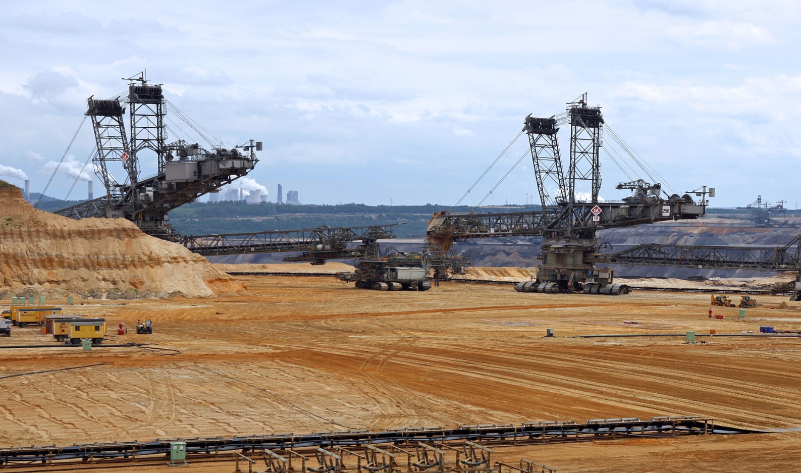 Kopalnia odkrywkowa Siarki. Źródło: Wikimedia