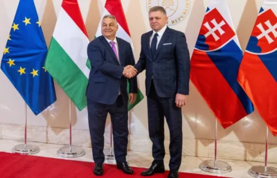 Viktor Orban i Robert Fico Fot. JAKUB GAVLAK/PAP/EPA