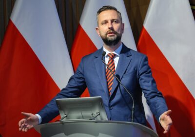 Warszawa, 02.10.2025. Wicepremier, minister obrony narodowej Władysław Kosiniak-Kamysz przemawia podczas uroczystej inauguracji Roku Akademickiego 2025/2026 w Wojskowym Instytucie Medycznym w Warszawie, 2 bm. (mr) PAP/Rafał Guz